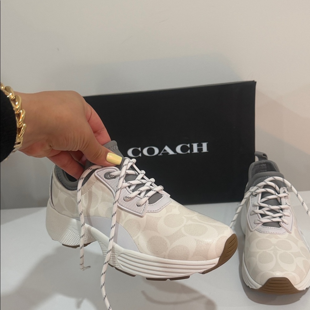 Coach Women's Cream and Gray Sneakers
